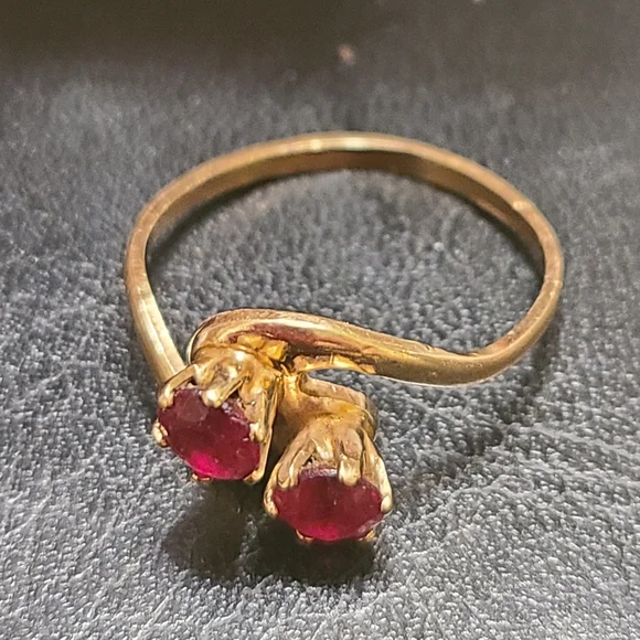 Golden Ring With Rubies 10K - Picture 4 of 10